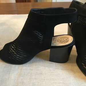 Vince Camuto Shoes
